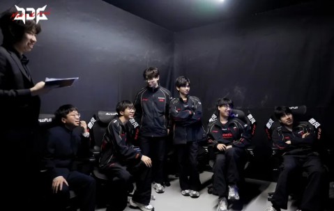 体育专家解读-横扫BLG喜迎两连胜，今天的JDG表现怎么样