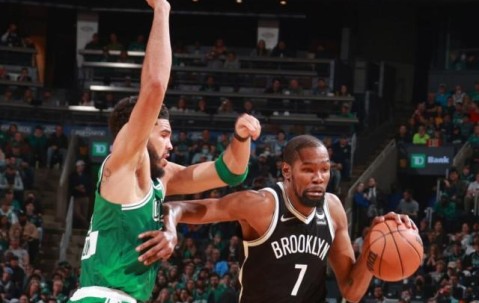 万博亚洲体育官网-篮网以下克上？西蒙斯或成变数 限制塔图姆最关键