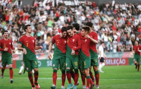 互动体育平台-葡萄牙青年军同时晋级各年龄段欧洲杯 史上头一回