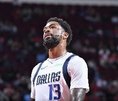 砍生涯新高38分！基德：马绍尔表现非常出色 他打出了高水平